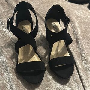 Cityclassified Black Strappy Sandals with Ankle Strap